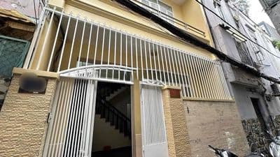 Cho Thuê Nhà Đường Cách Mạng Tháng 8, Quận 10 - Giá Rẻ