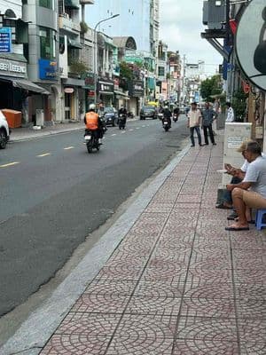 Mặt tiền huỳnh văn bánh, phú nhuận cũ