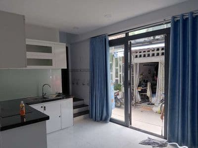 Cho thuê nhà 7 x 5m trệt 2 lầu ,st sát đường t5 tây thạnh