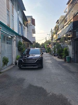 Nhà mặt tiền kinh doanh buôn bán