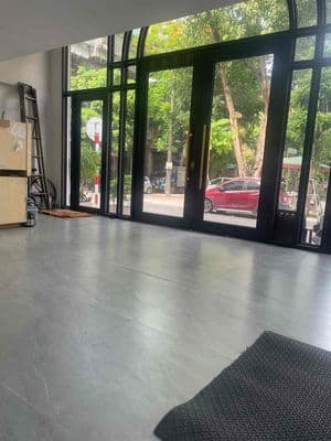 Cho thuê nhà Vĩnh Phúc Ba Đình 64m2 8 tầng thang máy vỉa hè giá 40tr
