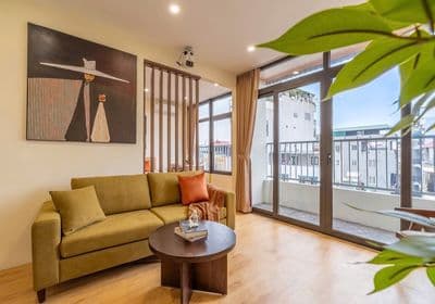 Chỉ còn 1 slot Penhouse ban công lớn, 100m đến mặt Hồ Tây, full đồ đẹp