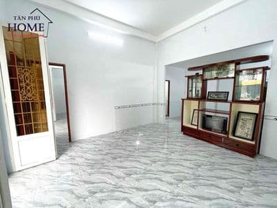 Cho thuê nhà nguyên căn mới 100% ngay trường học lê lai- lê lợi