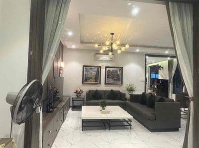 Cho thuê villa sân vườn 4pn khu euro villa