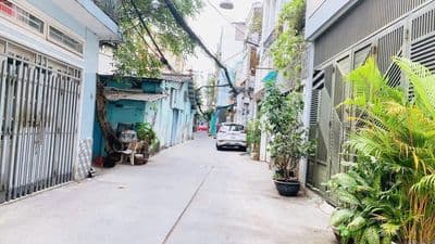 Bán gấp nhà 6 tầng Cách Mạng Tháng Tám, Q10 - cho thuê 20tr/tháng