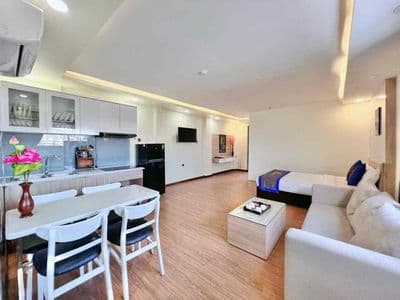 Cho thuê căn hộ 1 phòng ngủ hiện đại giá 9.2 triệu đường 23/10