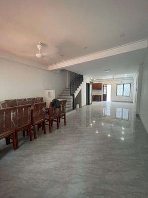 Cho Thuê Nhà Ngọc Thụy 92m² Lô Góc – Ô Tô Vào Sân – Chỉ 12 Triệu