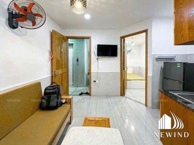 Căn hộ 1Pn+1PK Full Nội thất_ thang máy_ bảo vệ Gần Đh Luật_N