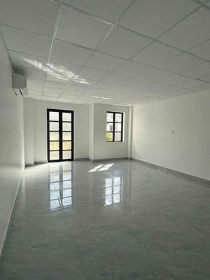 Cho thuê nguyên sàn văn phòng Cityland, có thang máy