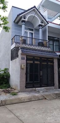 Chính chủ cho thuê nhà nguyên căn hẻm 545 Nguyễn Xiển gần Vinhomes