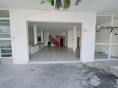 cho thuê nhà mặt tiền lê đức thọ 10x50 đúc 3 lầu tiện kd giá 65tr