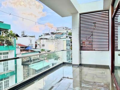 Siêu phẩm 1 phòng ngủ ban công cực rộng