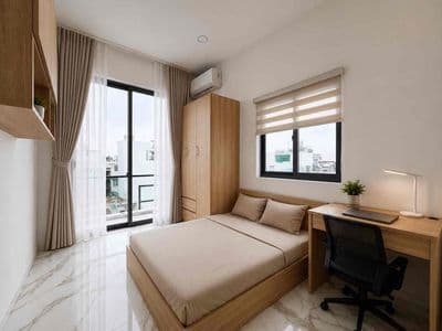 Khai trương căn hộ 2 phòng ngủ ban công mới 100% gân ngã tư hàng xanh