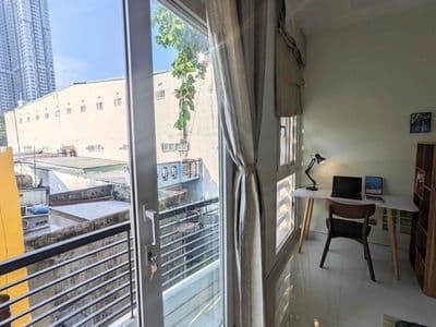Căn Hộ Dịch Vụ Ban Công 35m2 Nguyễn Hữu Cảnh P22 BT