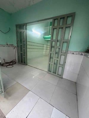 Nhà rộng 2pn sau KdC Đại Ngân