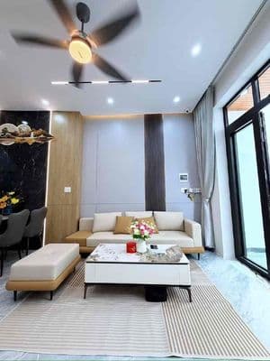 Nhà 3 tầng 3 mê – trung tâm thành phố – full nội thất – chỉ xách vali