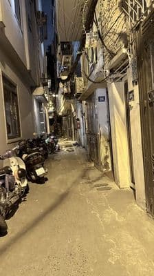 9.5 tỷ nhà mặt ngõ kim đồng - mt rộng 8m- kinh doanh