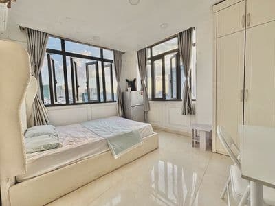 Phòng tầng cao - cửa sổ thoáng - view đẹp