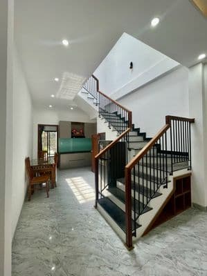 Hoàng văn thái - ô tô ngủ trong nhà - giảm mạnh còn 3,6 tỷ