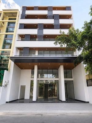 Cho thuê tòa nhà mới mới xây trung tâm quận 3 1800m2