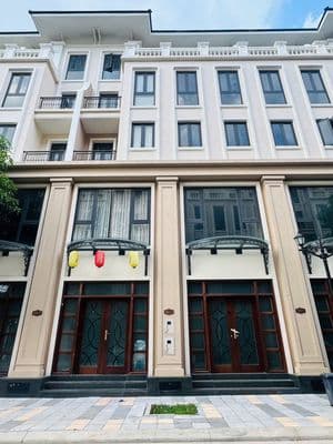  độc quyền hàng ngon - phân khu sao biển - giá sập hầm chỉ 8,x tỷ