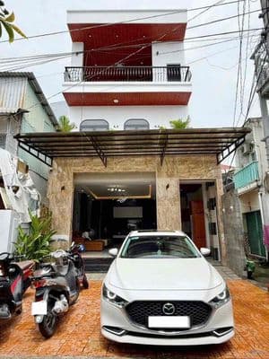 C.g - cho thuê nhà trệt 2 lầu mặt tiền đường mạc thiên tích
