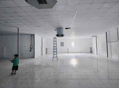 Cho Thuê Xưởng Rộng 700m2 - Giá TỐT
