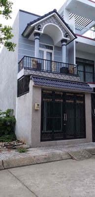 Nhà 1 lầu 2 phòng ngủ 2wc cạnh Vinhome Grand Park
