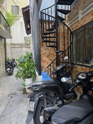 Lê văn sỹ, q3 - 50m2 không lộ giới - vài bước ra mặt tiền
