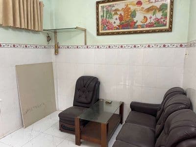 Bán nhà 2 tầng nở hậu ở p12 - 25m² - nhỉnh 2 tỷ