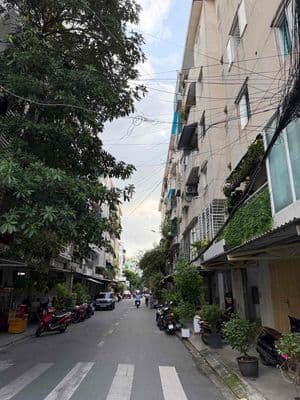 65m2 chung cư hà kiều dương quảng hàm, p5, gv, giá: 2 tỷ 570