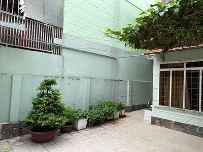 Cho thuê biệt thự hát giang – p.2, tân bình – 10x17.6m | 3 tầng