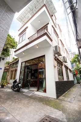 Bán nhà hẻm cạnh cầu tân thuận 2