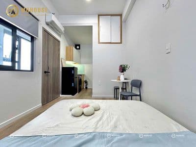 Căn hộ studio full nội thất - cửa sổ trời - ngay aeon - tân sơn nhì