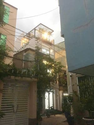 Nhà 4 tầng 2pn có sân thượng tôn thất tùng - chỉ 20tr!