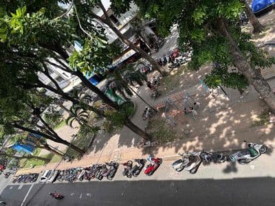 cho thuê mặt bằng tầng trệt kinh doanh tự do hoặc làm văn phòng