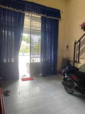 Cho thuê nhà nguyên căn MT Dĩ an, T+L