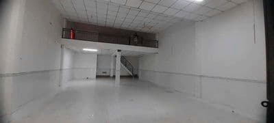 Cho thuê nhà 8×24m có gác lửng, điện 3 pha, xe tải lớn – P.BHH