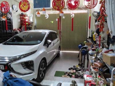 bán nhà và đất liên hệ a Thông: ***