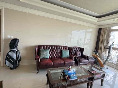 cho thuê cantavil Hoàn Cầu dt 149m2 3pn giá 27tr/tháng