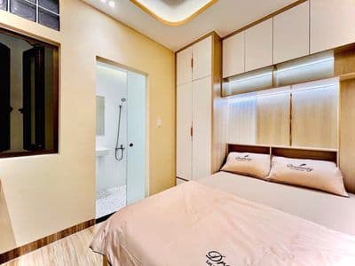 4 tầng-4pn,4wc-hẻm xe hơi 6m-chiều sâu 13m-sổ đẹp nở hậu-giá 5.2tỷ(tl)