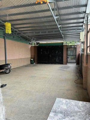 Cho thuê biệt thự sân rộng đậu nhiều xe 4pn 4wc ở + vpcty+ dạy học