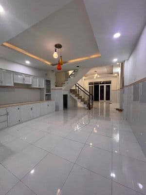 C/C cho thuê nhà DT 5x18 4pn 5wc mới đẹp