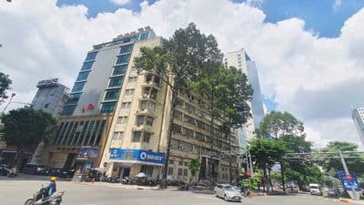 Cho thuê mặt bằng 900m2 hàm nghi quận 1- gần nhà ga bến thành
