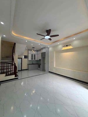 Lõi ba đình - cạnh lotte - nhà đẹp dòng tiền
