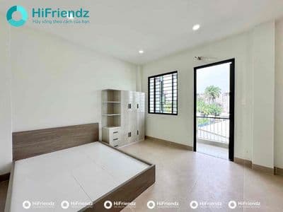 Cho thuê phòng giá rẻ gần vincom lê văn việt có ban công ở được đông