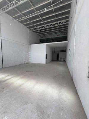 Cho thuê kho gần chợ đầu mối đường 7 m