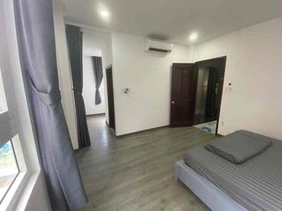 Studio tách bếp rộng 40m2 - full nội thất ngay cầu hoàng hoa thám