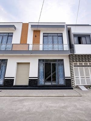 Nhà trệt lầu 3PN có nội thất hẻm đường Trần Quang Diệu chỉ 8 triệu