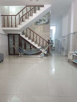 Nhà cho thuê DT 5x20 đúc 1 tấm đường nhựa 8m 1/ phạm thị giây vào 100m